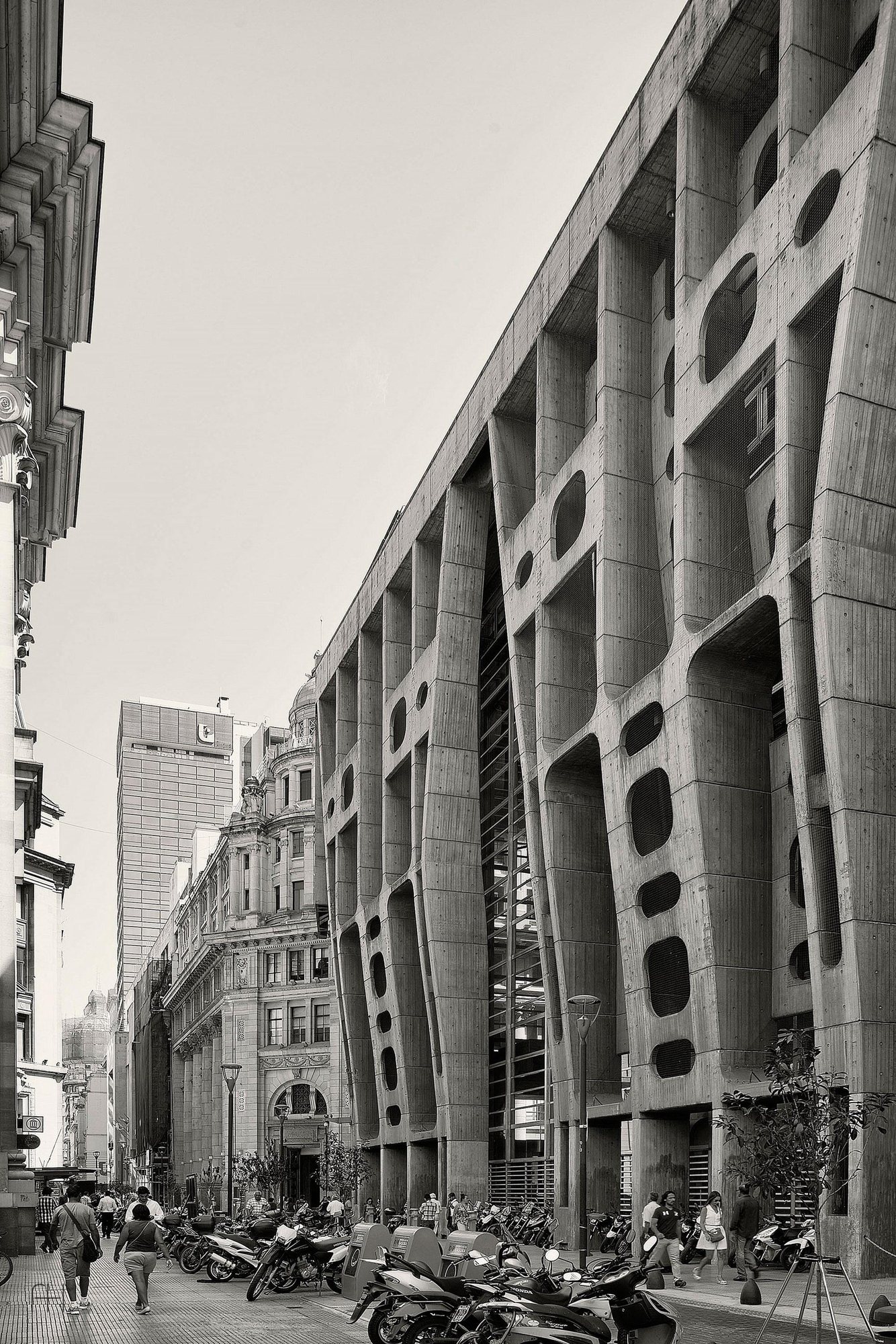 The Bank of London and South America // Clorindo Testa // Буэнос-Айрес, 1959–1966, 5