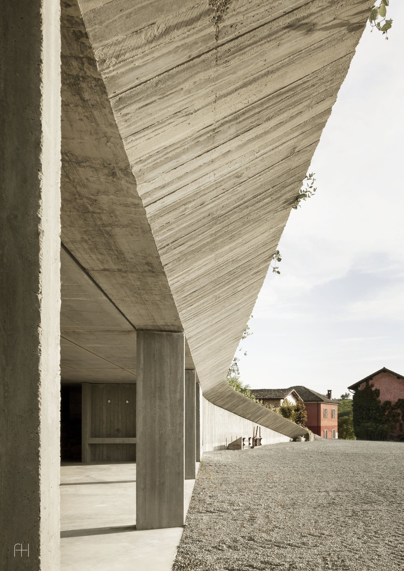 Agricultural Machinery Depot // Deamicisarchitetti // Гави, Италия, 2017, 1