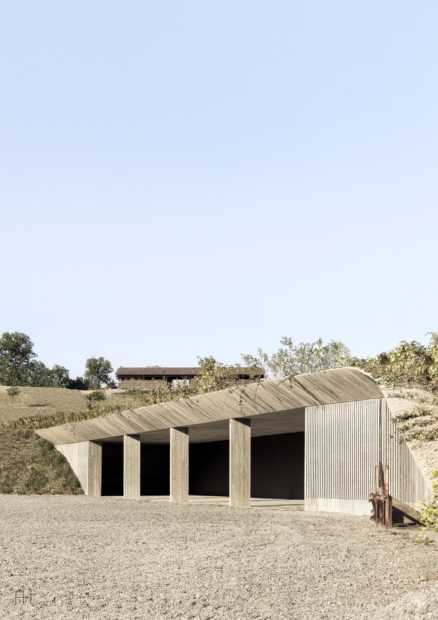 Agricultural Machinery Depot // Deamicisarchitetti // Гави, Италия, 2017, 2