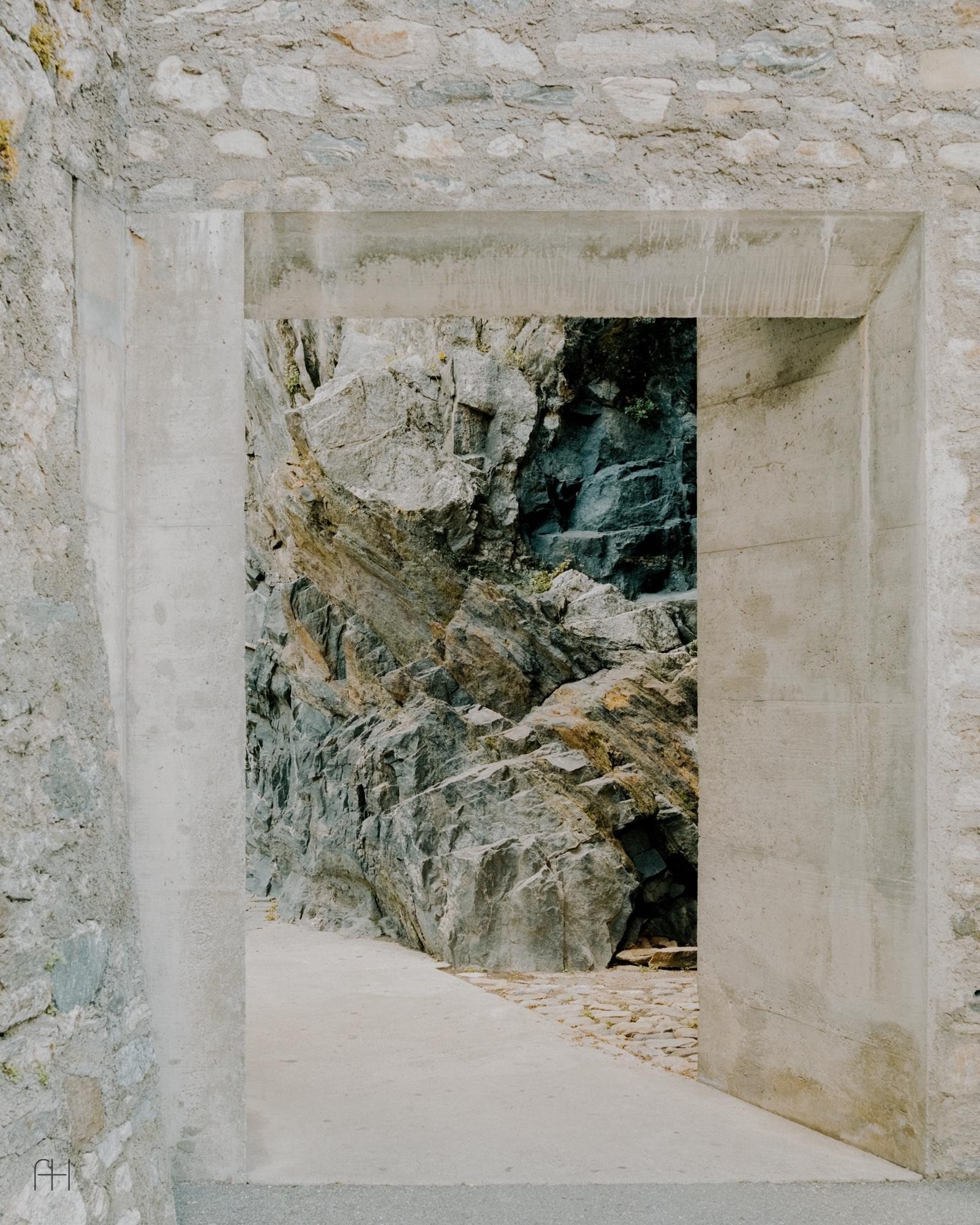 Castelgrande Entrance // Aurelio Galfetti // Беллинцона, 1981, 2