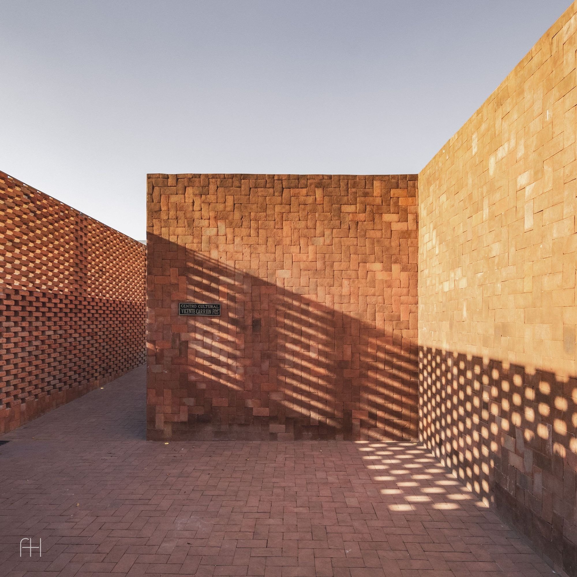 Centro cultural del centro educativo // Iván Marín & Doho constructivo // Морелия, Мексика, 2019, 1