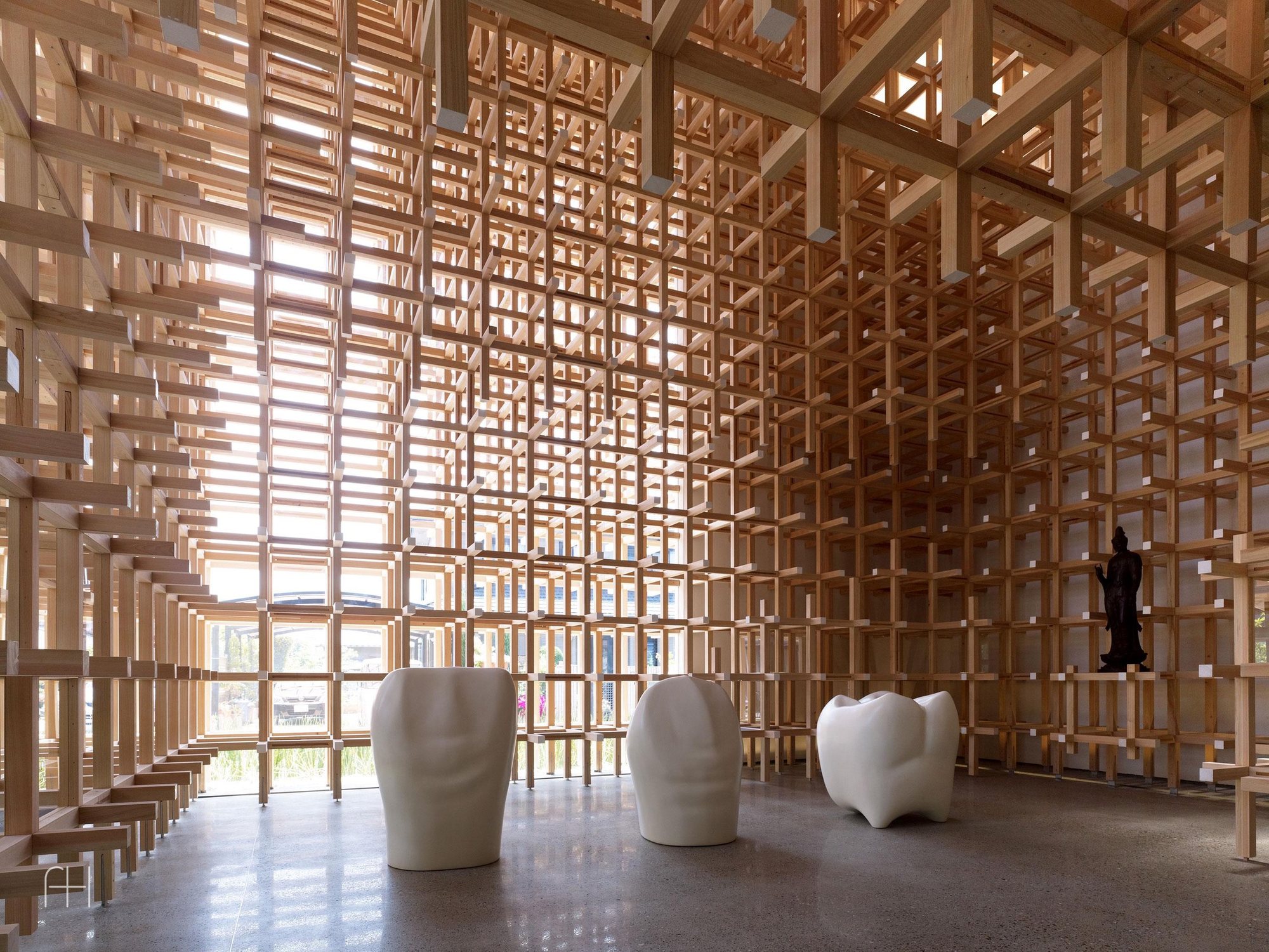GC Prostho Museum Research Center // Kengo Kuma & Associates // 2010, 3