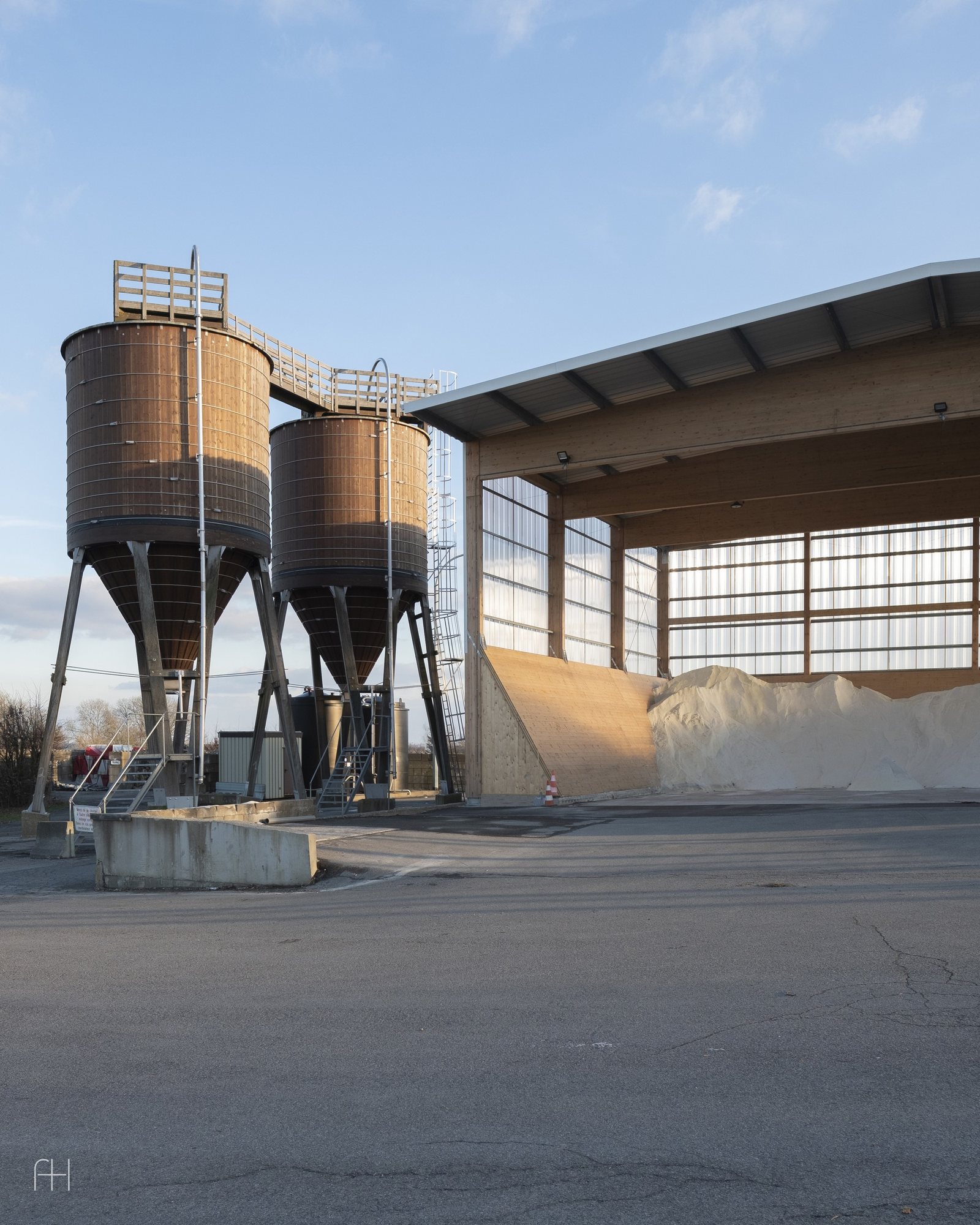 Salt Warehouse // Goffart Polomé Architects // Houffalize, Belgium, 2