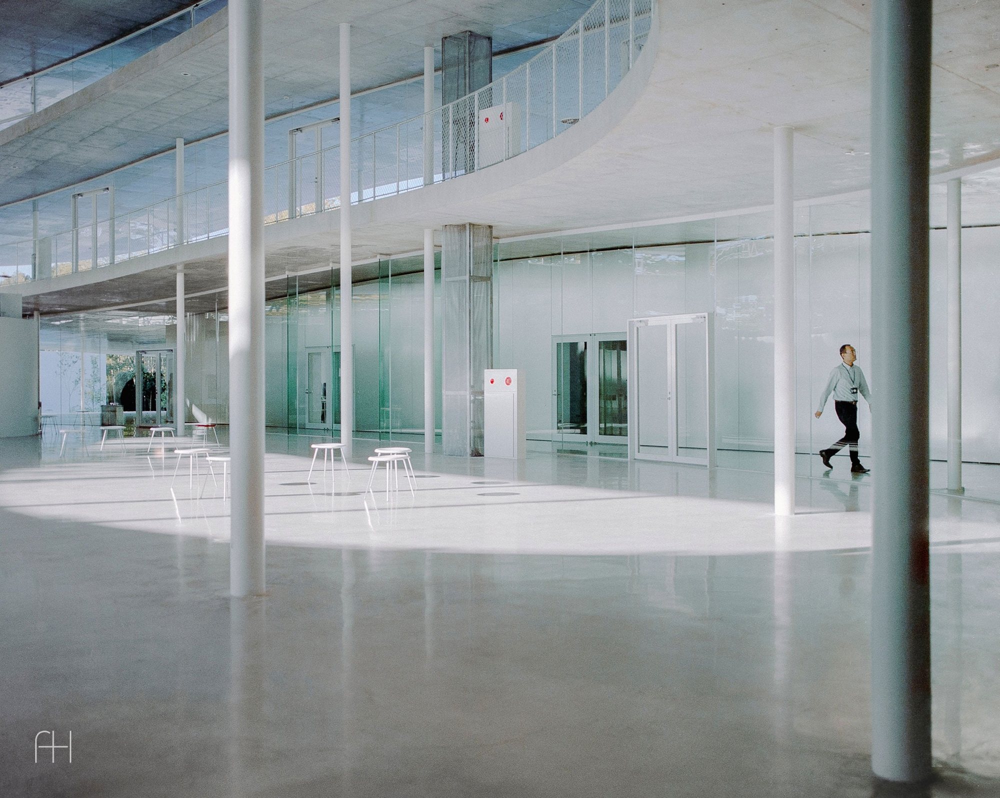 Arts and Science Faculty Building, Osaka University of Arts // Kazuyo Sejima & Associates // Япония, 3