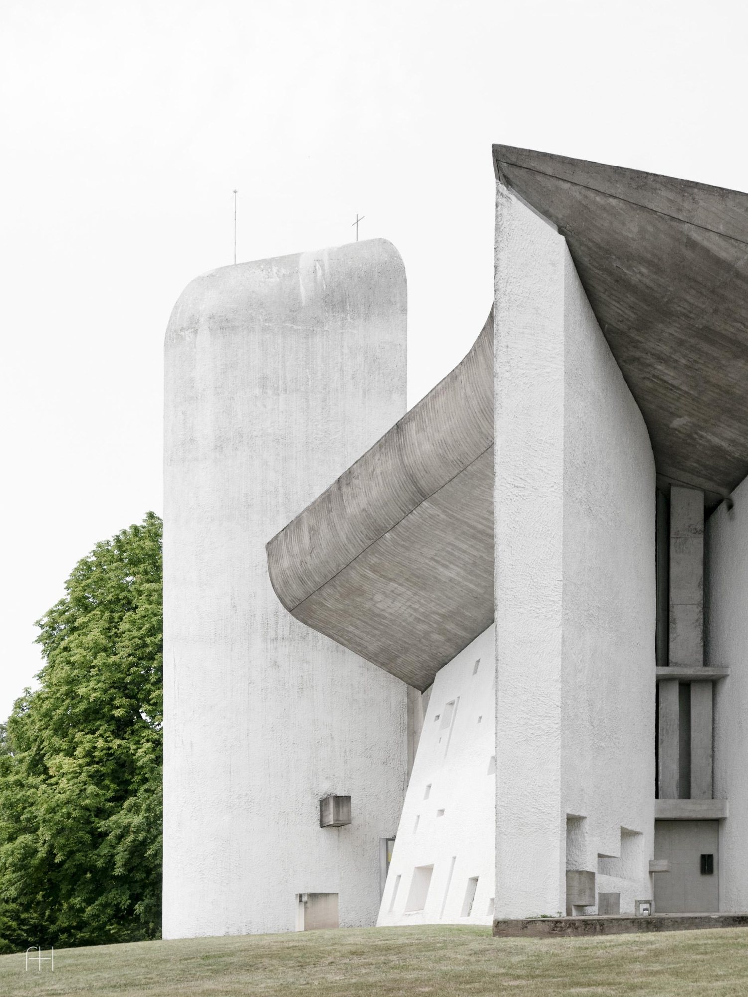Notre-Dame du Haut // Ле Корбюзье // Роншан, Франция, 1955, 2