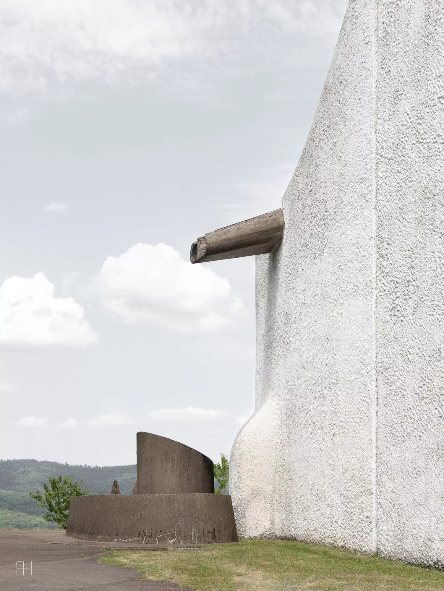 Notre-Dame du Haut // Ле Корбюзье // Роншан, Франция, 1955, 6