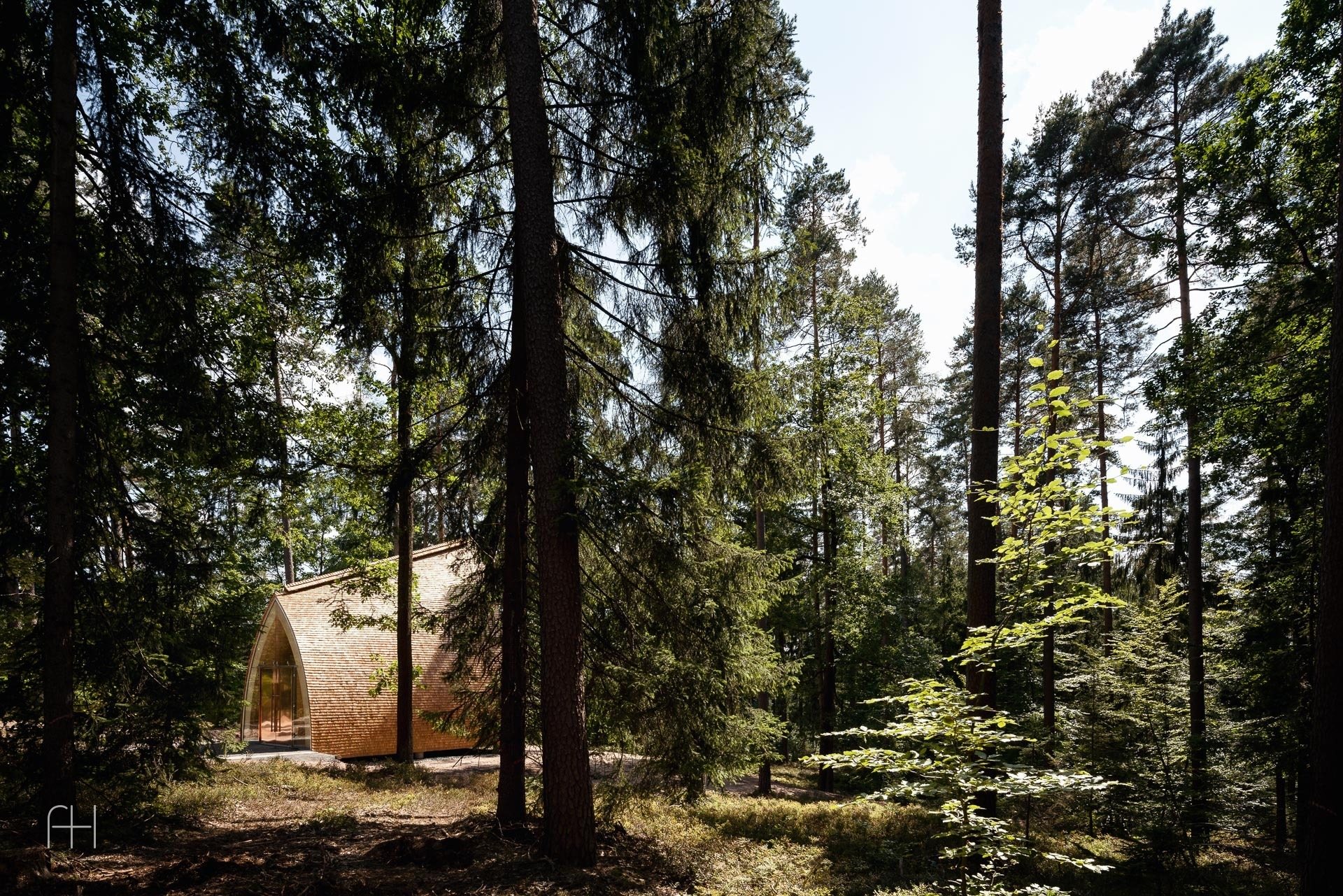 Ruhewald Schloss Tambach // Sacher Locicero Architects // Weitramsdorf, Germany, 3