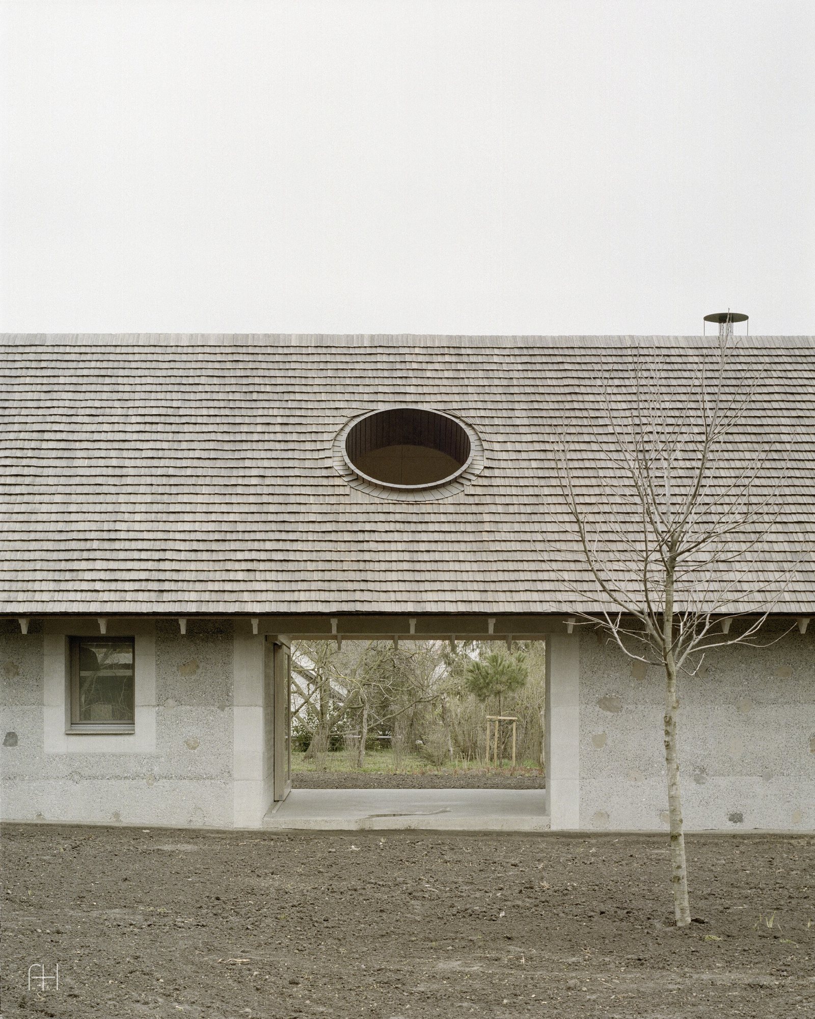 House and Beeyard, 4