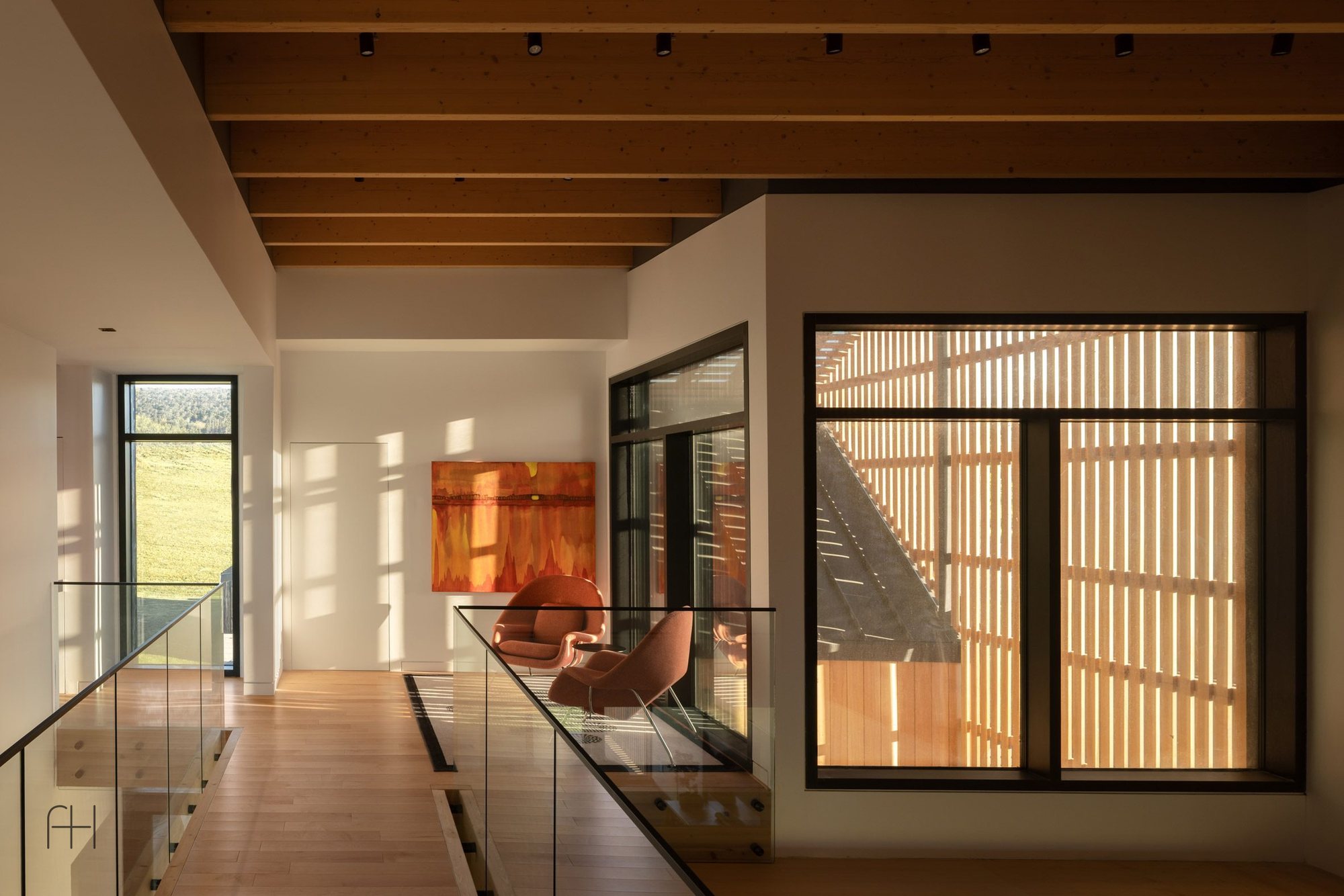 Two Bay House, 4