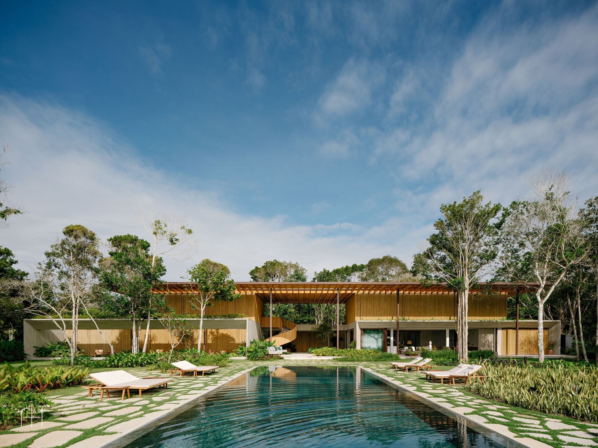 Villa Yandara, 1