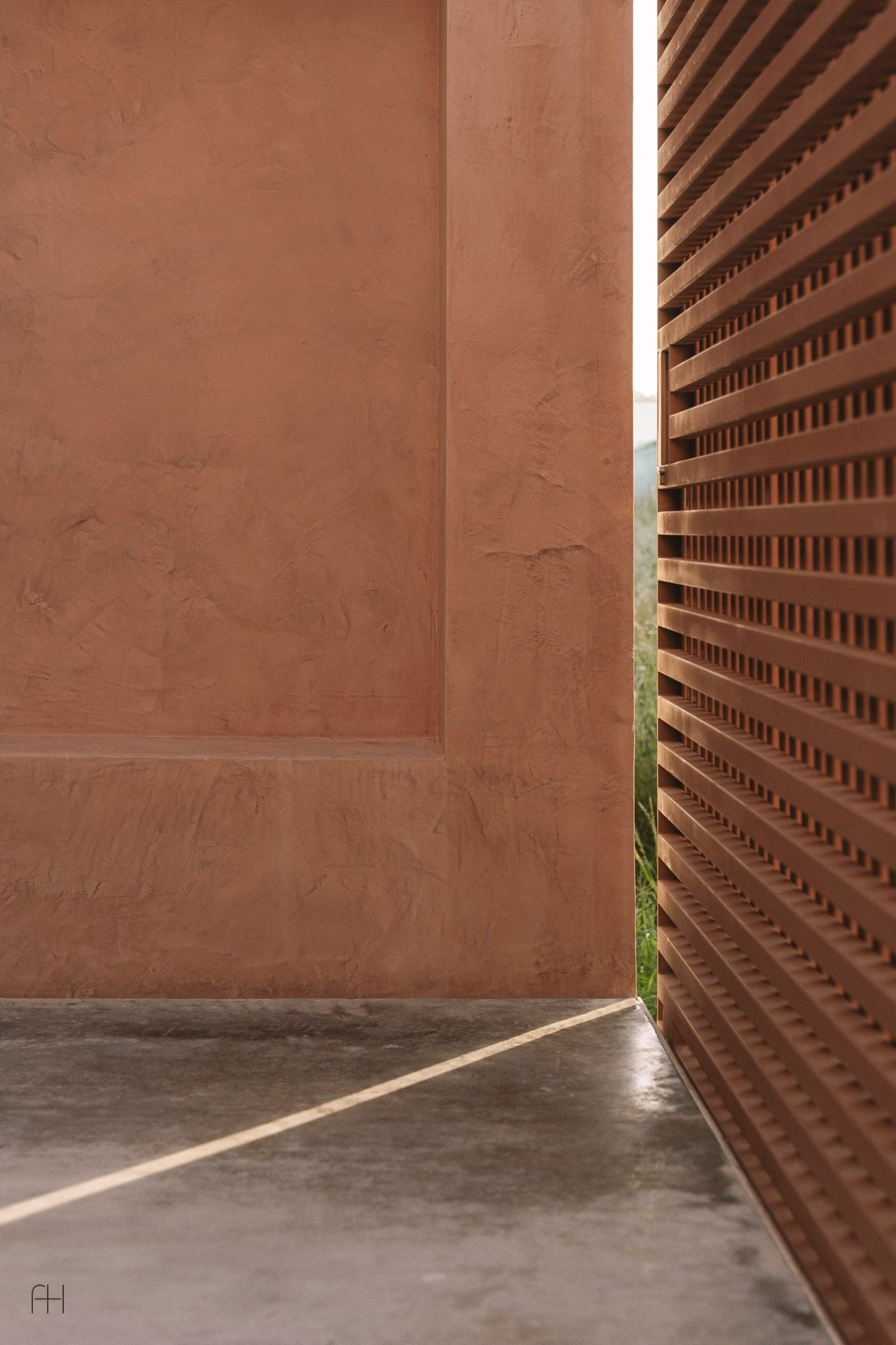 Casa Plaj, 4