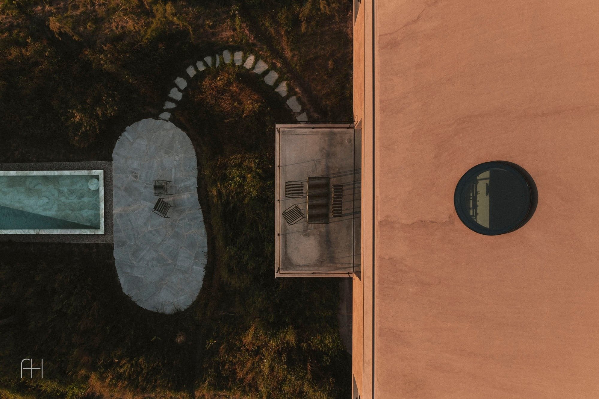 Casa Plaj, 5