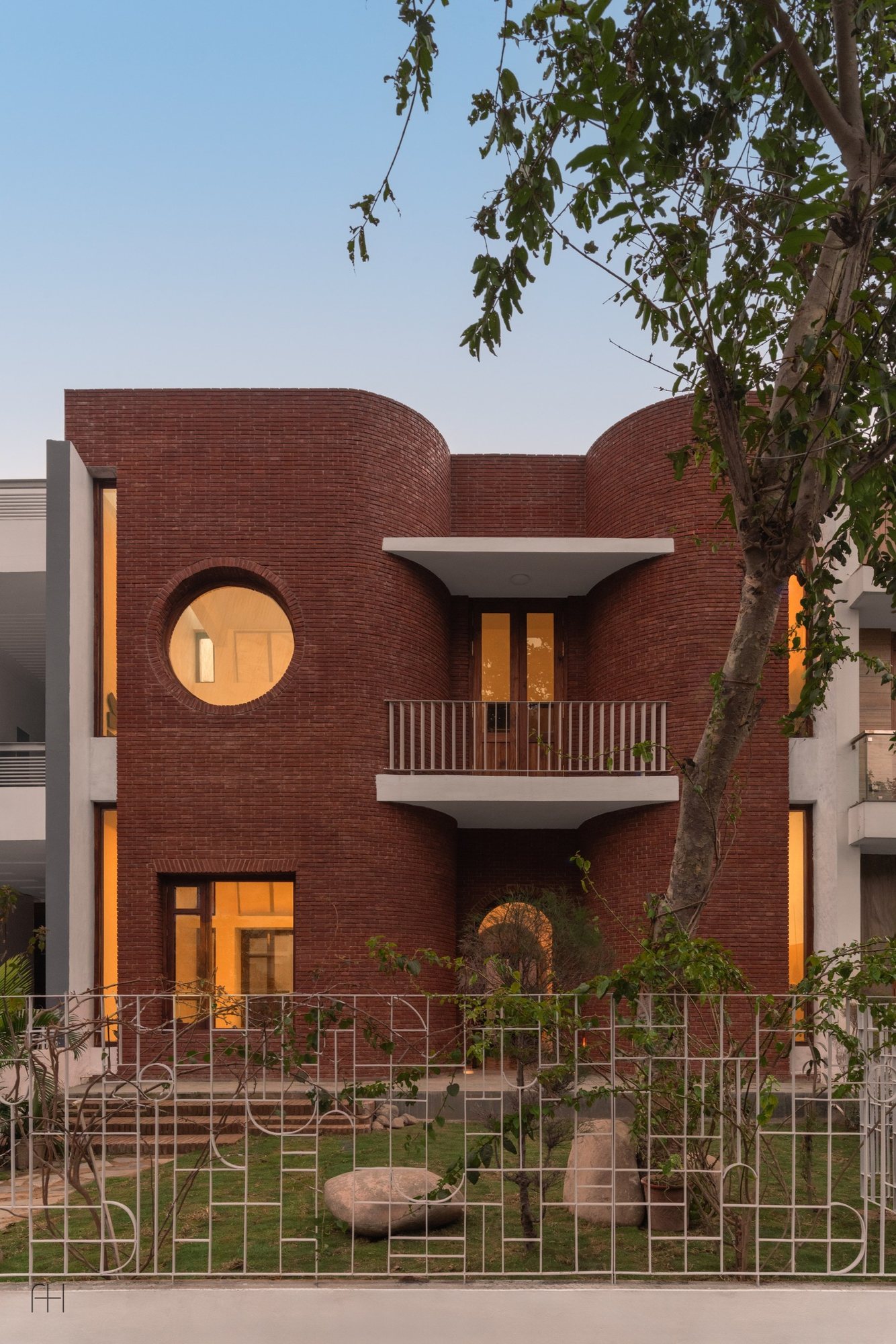Sukoon House, 1