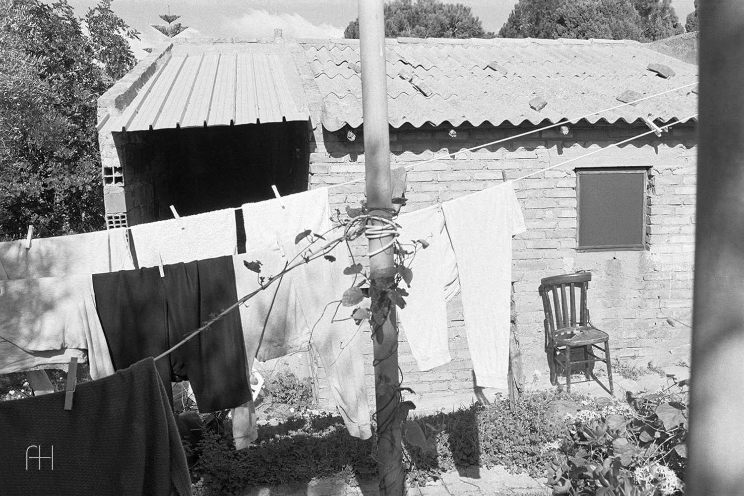 Luoghi, 3
