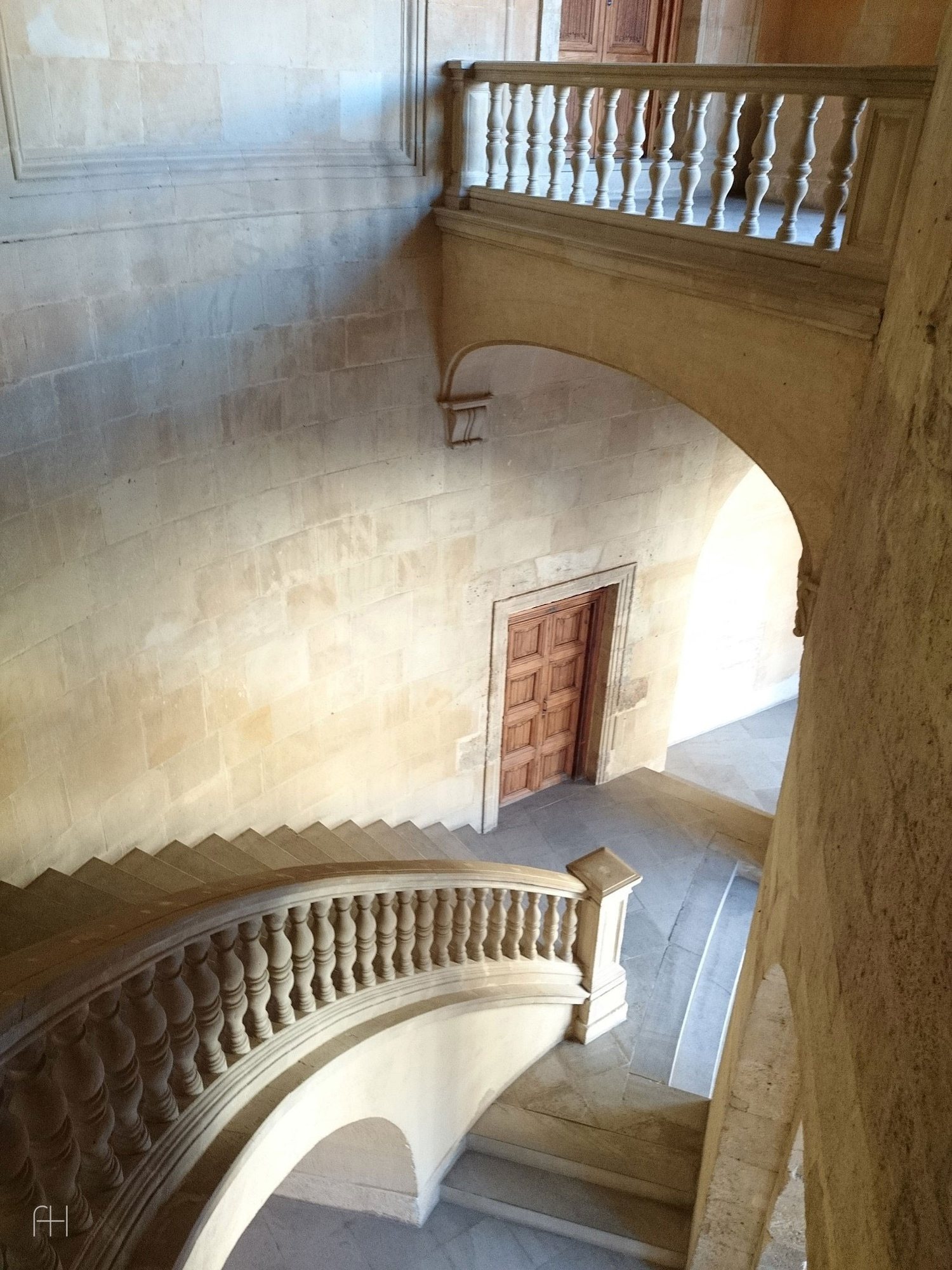 Palace of Charles V, 3