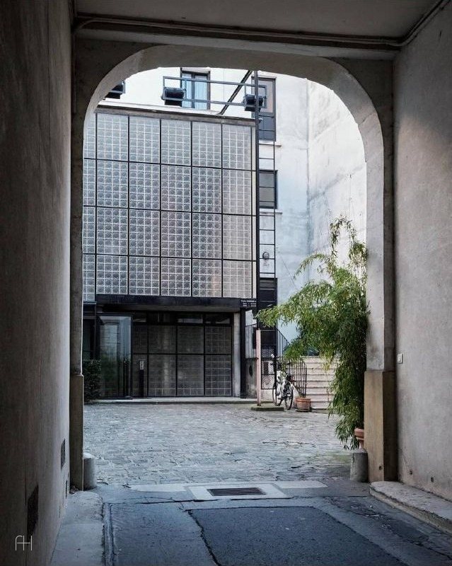 Maison de Verre (Дом из стекла), 8