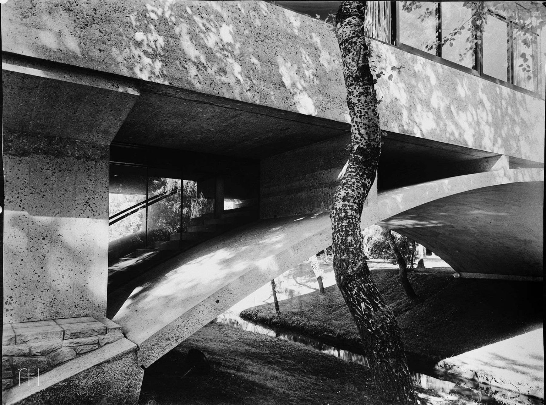 Casa Sobre el Arroyo, 2