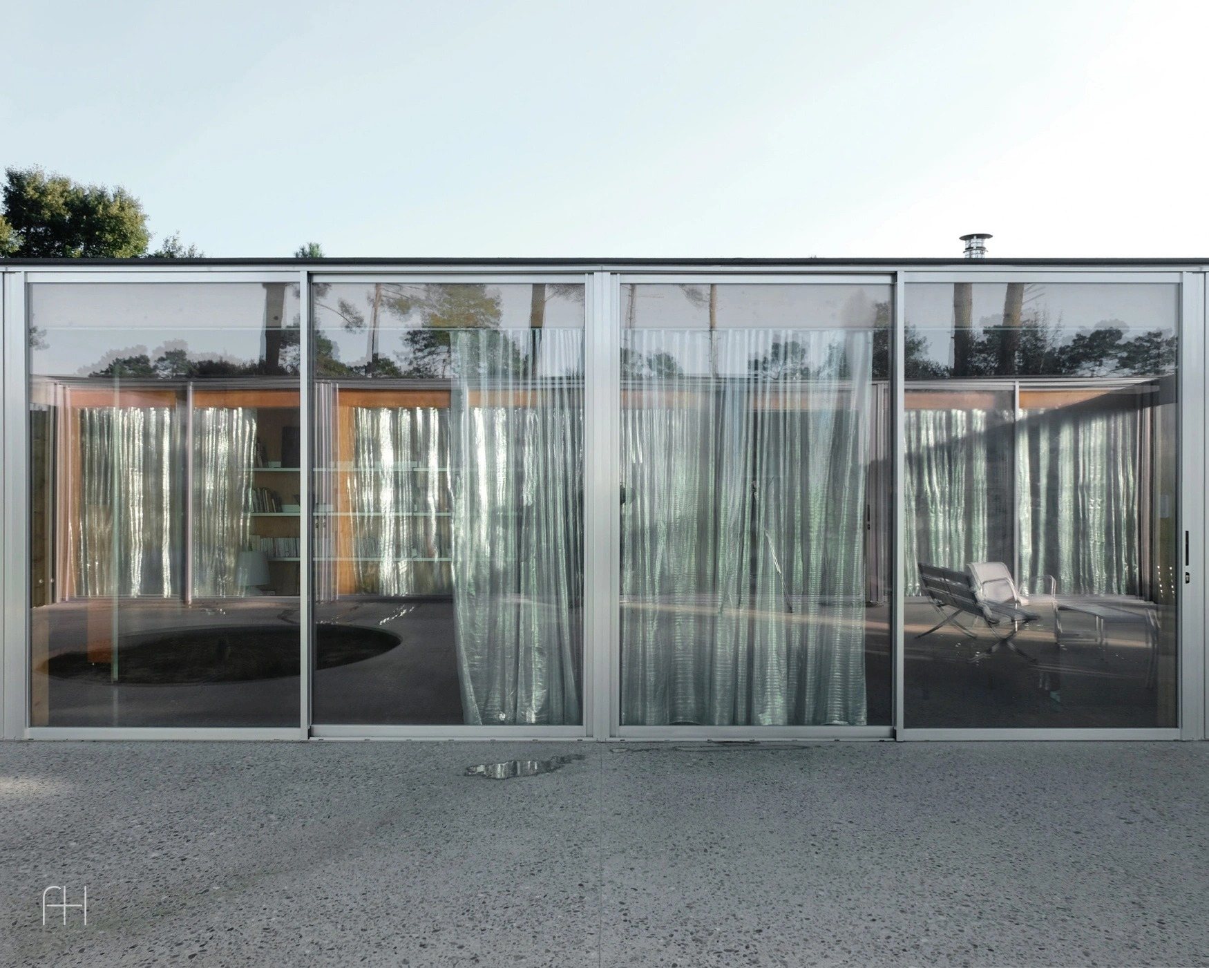 House M37, 7