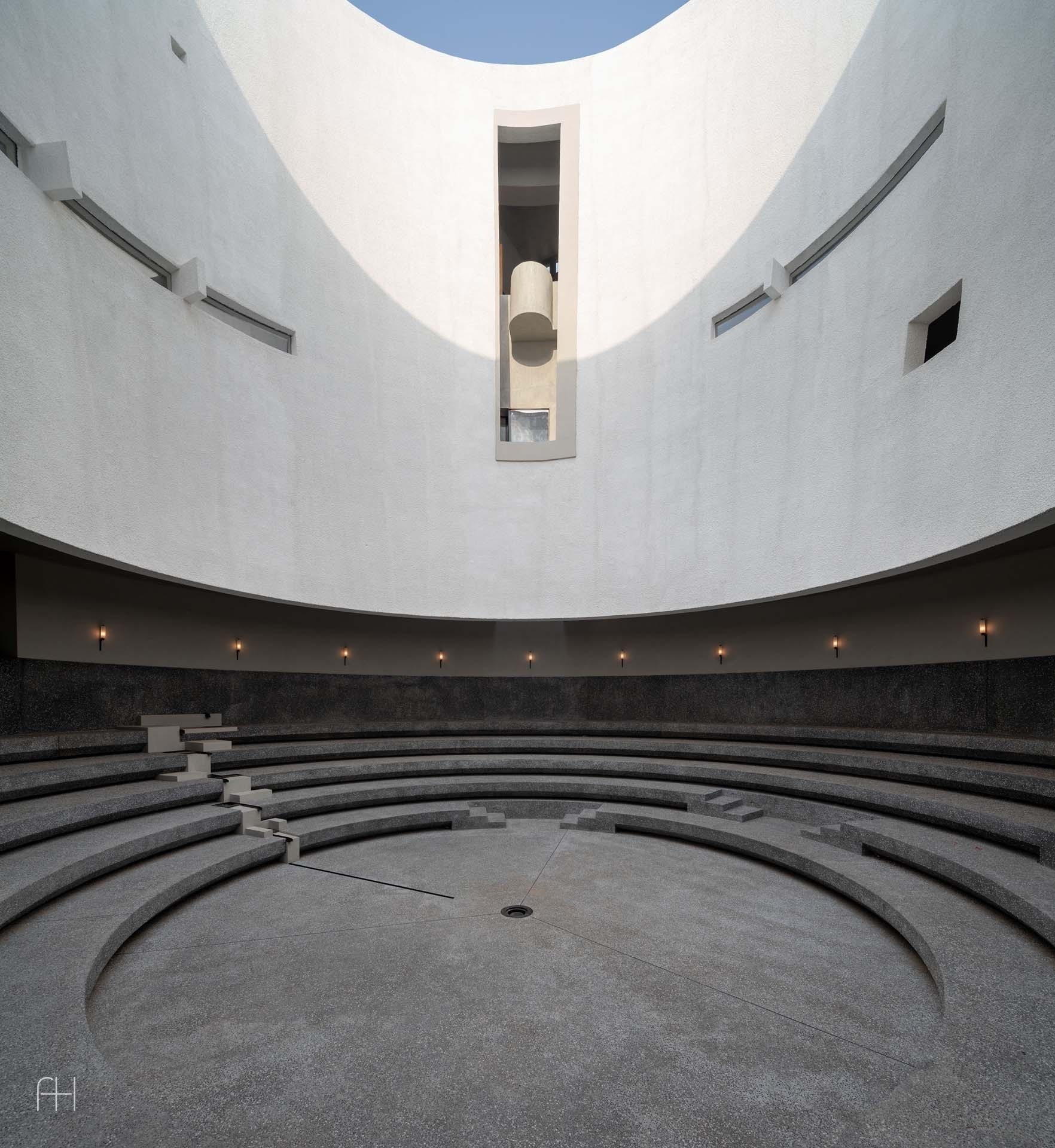 Aranya Art Center, 1