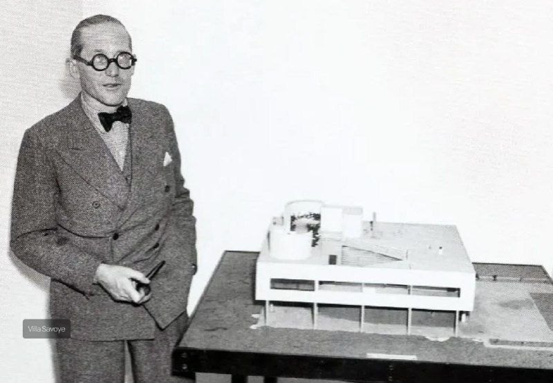 Architects' Manifestos: Why Do Ideas Often Remain on Paper?, 2