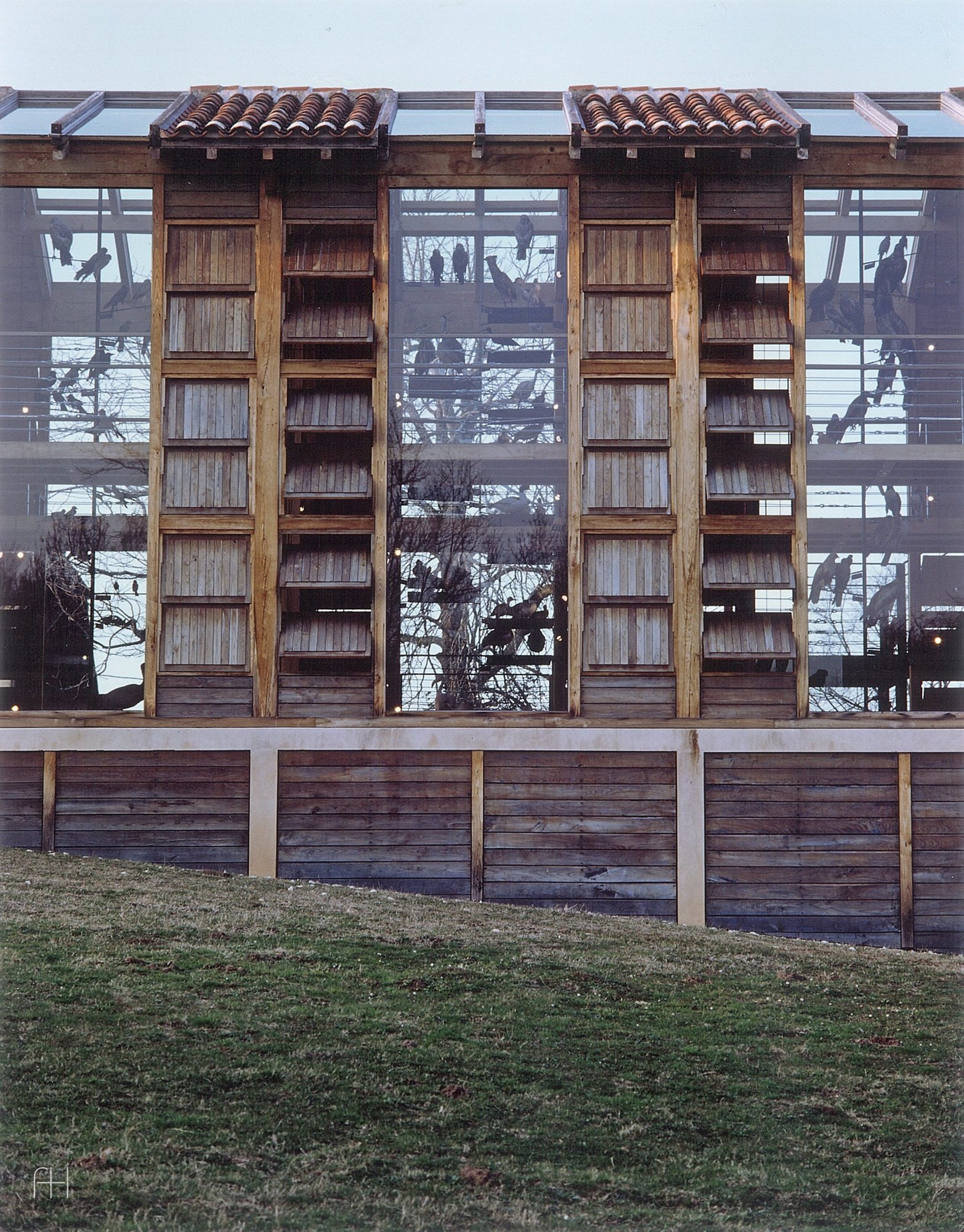 Hauts de Bonaguil Ornithological Museum // Pascale de Redon // Sauturac, France, 1995, 1