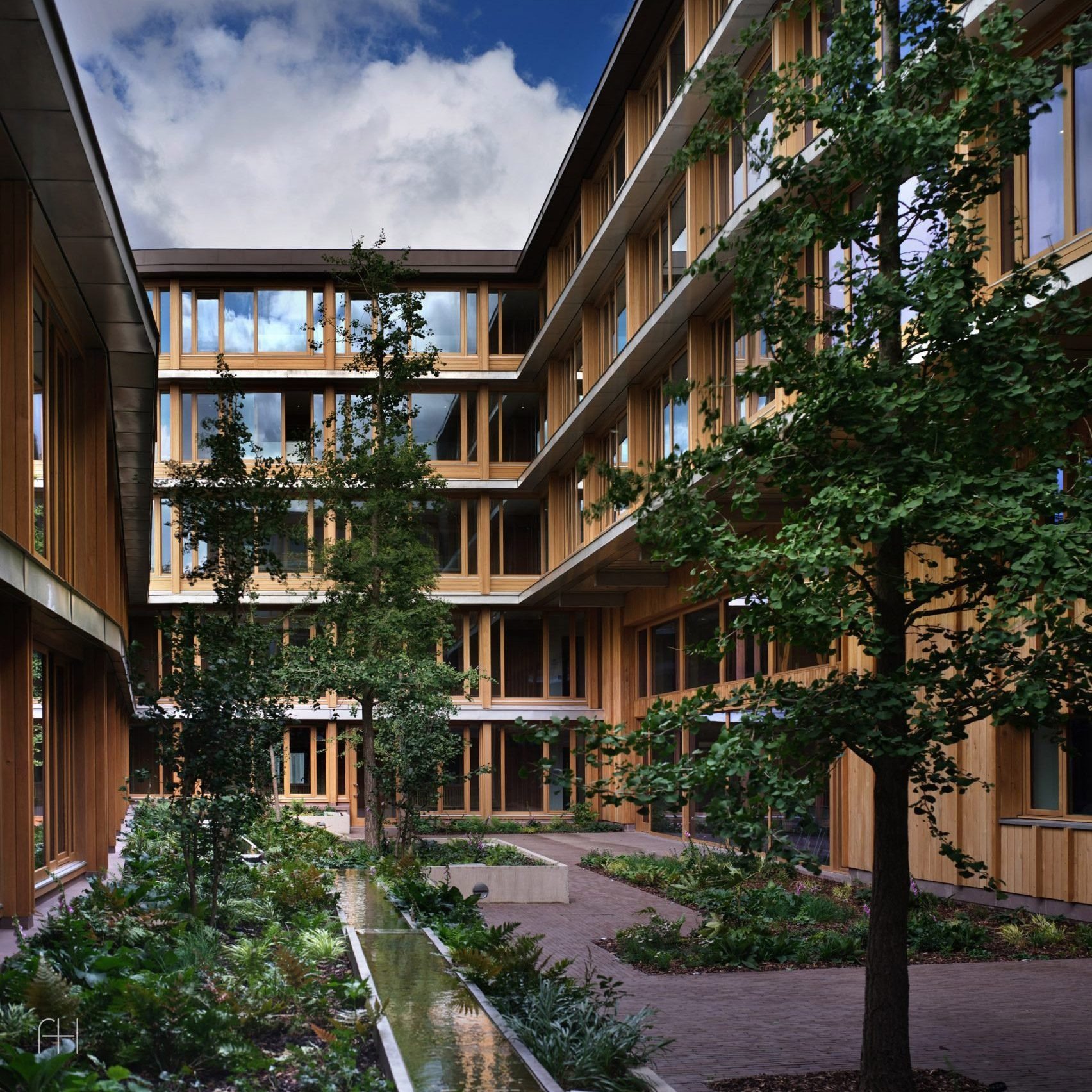 Lion Green Road // Mary Duggan Architects, Ruff Architects // Croydon, United Kingdom, 3